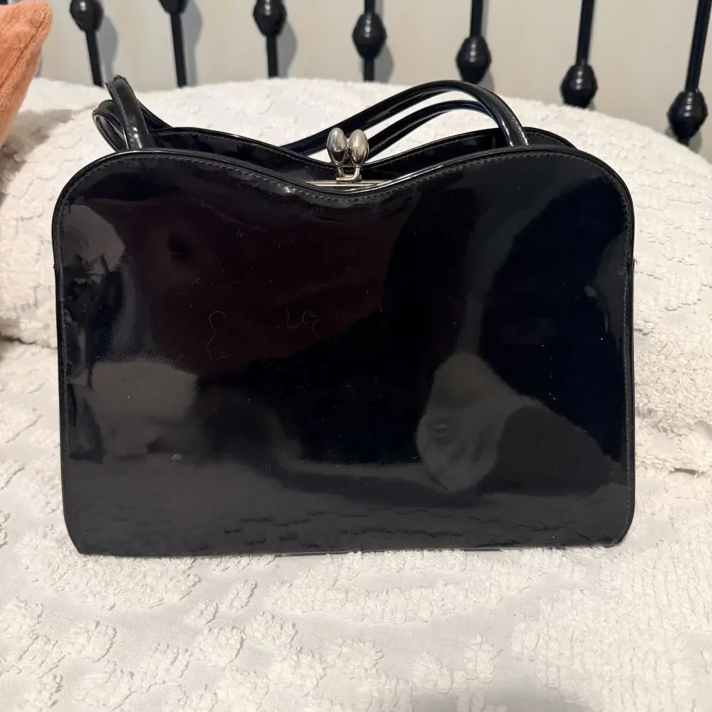 True Vintage 1960s Purse Black Handbag Gold Tone Kiss Lock Dressy Makers Mark